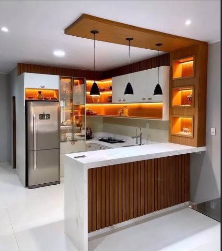 Modern Wooden Kitchen